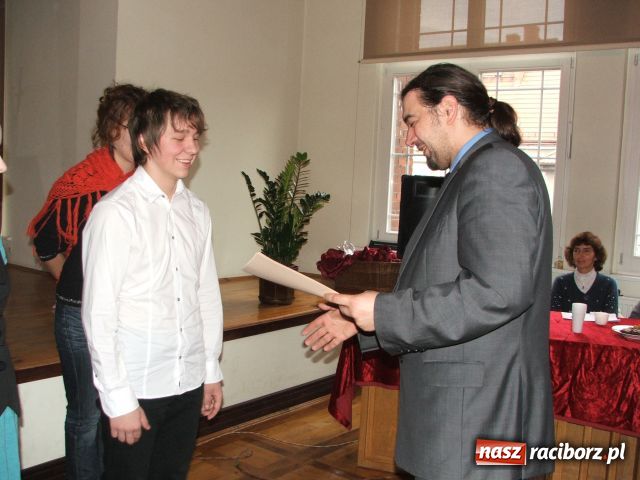 Zdjęcie w galerii na portalu naszraciborz.pl: Głos im się nie załamał… wiadomości z regionu