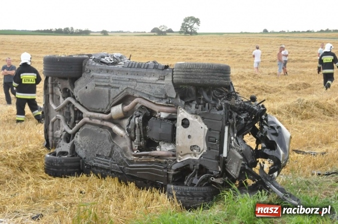 Zdjęcie w galerii na portalu naszraciborz.pl: Wypadek na trasie Krzyżanowice - Twork&oacute;w. 26-latek z BMW miał szczęście. Nie odni&oacute;sł poważnych obrażeń, ale stracił prawo jazdy wiadomości z regionu