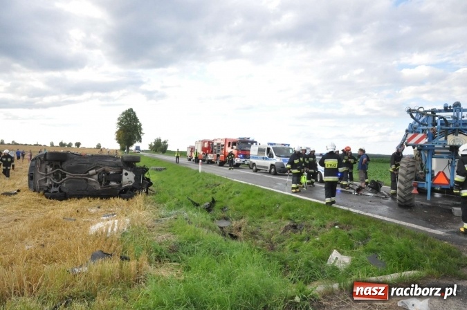 Zdjęcie w galerii na portalu naszraciborz.pl: Wypadek na trasie Krzyżanowice - Twork&oacute;w. 26-latek z BMW miał szczęście. Nie odni&oacute;sł poważnych obrażeń, ale stracił prawo jazdy wiadomości z regionu