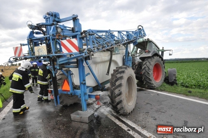 Zdjęcie w galerii na portalu naszraciborz.pl: Wypadek na trasie Krzyżanowice - Twork&oacute;w. 26-latek z BMW miał szczęście. Nie odni&oacute;sł poważnych obrażeń, ale stracił prawo jazdy wiadomości z regionu