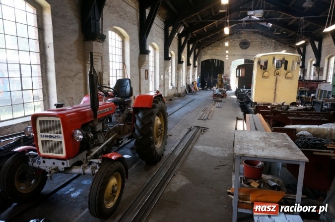 Zdjęcie w galerii na portalu naszraciborz.pl: Pociągiem, kajakiem, autokarem i piechotą przez Racibórz i Ziemię Raciborską - czyli branża turystyczna zwiedza naszą okolicę!  wiadomości z regionu