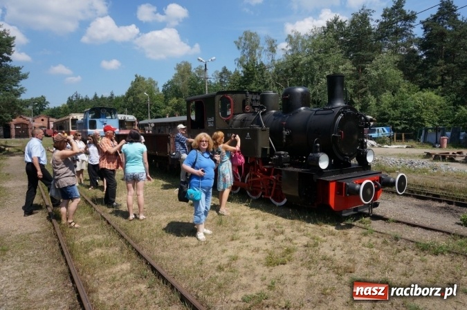 Zdjęcie w galerii na portalu naszraciborz.pl: Pociągiem, kajakiem, autokarem i piechotą przez Racibórz i Ziemię Raciborską - czyli branża turystyczna zwiedza naszą okolicę!  wiadomości z regionu
