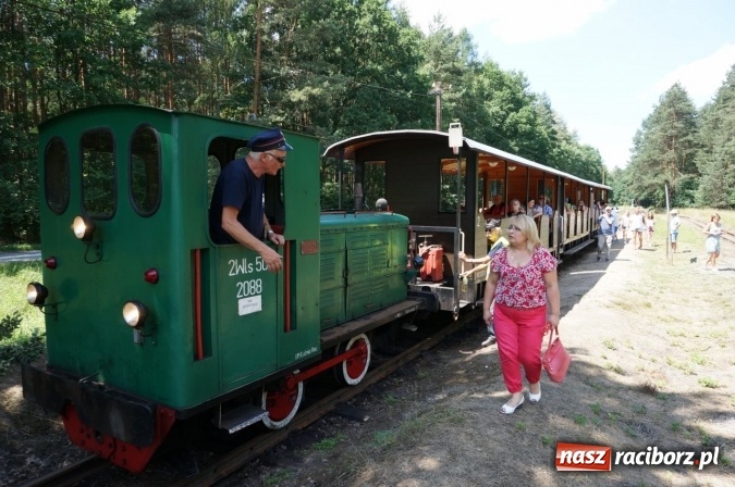 Zdjęcie w galerii na portalu naszraciborz.pl: Pociągiem, kajakiem, autokarem i piechotą przez Racibórz i Ziemię Raciborską - czyli branża turystyczna zwiedza naszą okolicę!  wiadomości z regionu