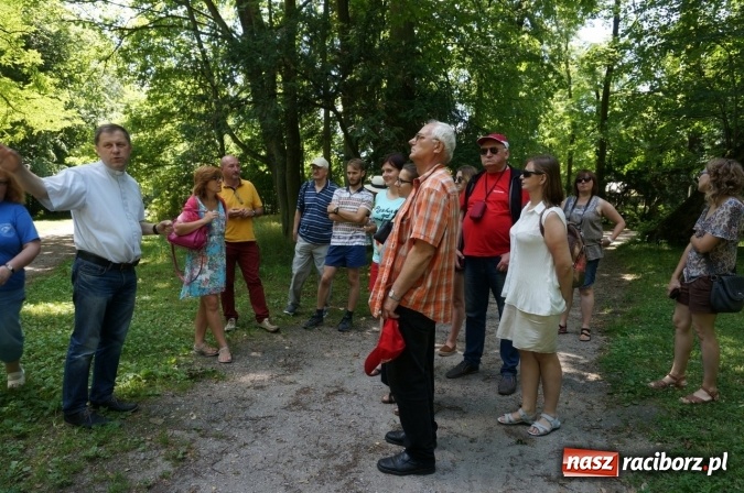 Zdjęcie w galerii na portalu naszraciborz.pl: Pociągiem, kajakiem, autokarem i piechotą przez Racibórz i Ziemię Raciborską - czyli branża turystyczna zwiedza naszą okolicę!  wiadomości z regionu