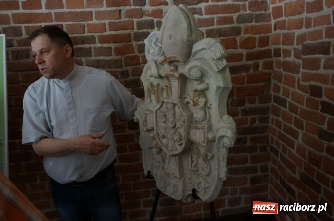 Zdjęcie w galerii na portalu naszraciborz.pl: Pociągiem, kajakiem, autokarem i piechotą przez Racibórz i Ziemię Raciborską - czyli branża turystyczna zwiedza naszą okolicę!  wiadomości z regionu