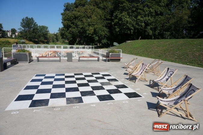 Zdjęcie w galerii na portalu naszraciborz.pl: Pociągiem, kajakiem, autokarem i piechotą przez Racibórz i Ziemię Raciborską - czyli branża turystyczna zwiedza naszą okolicę!  wiadomości z regionu