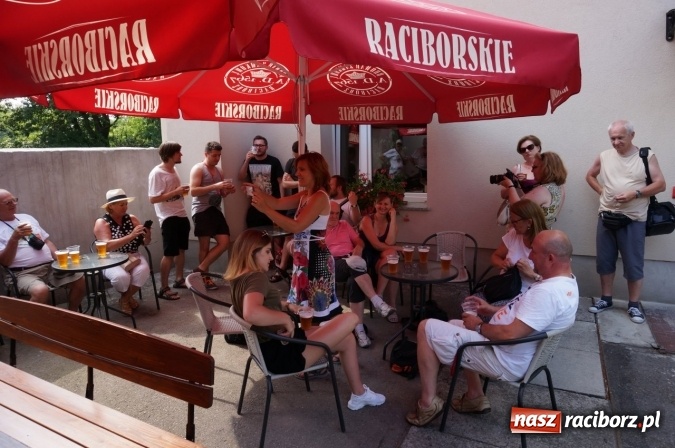 Zdjęcie w galerii na portalu naszraciborz.pl: Pociągiem, kajakiem, autokarem i piechotą przez Racibórz i Ziemię Raciborską - czyli branża turystyczna zwiedza naszą okolicę!  wiadomości z regionu