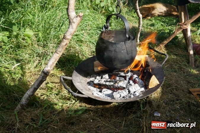 Zdjęcie w galerii na portalu naszraciborz.pl: Pociągiem, kajakiem, autokarem i piechotą przez Racibórz i Ziemię Raciborską - czyli branża turystyczna zwiedza naszą okolicę!  wiadomości z regionu