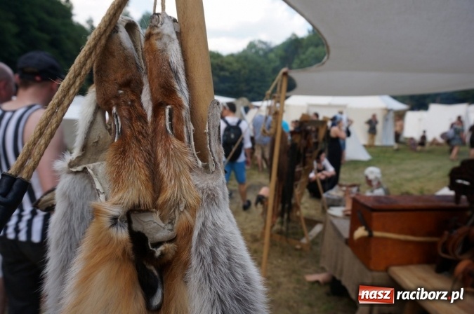 Zdjęcie w galerii na portalu naszraciborz.pl: Pociągiem, kajakiem, autokarem i piechotą przez Racibórz i Ziemię Raciborską - czyli branża turystyczna zwiedza naszą okolicę!  wiadomości z regionu