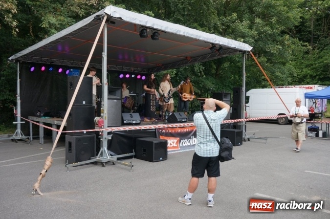 Zdjęcie w galerii na portalu naszraciborz.pl: Pociągiem, kajakiem, autokarem i piechotą przez Racibórz i Ziemię Raciborską - czyli branża turystyczna zwiedza naszą okolicę!  wiadomości z regionu