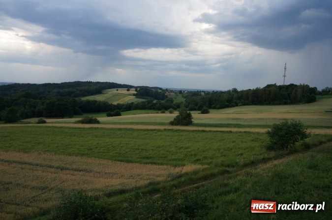 Zdjęcie w galerii na portalu naszraciborz.pl: Pociągiem, kajakiem, autokarem i piechotą przez Racibórz i Ziemię Raciborską - czyli branża turystyczna zwiedza naszą okolicę!  wiadomości z regionu