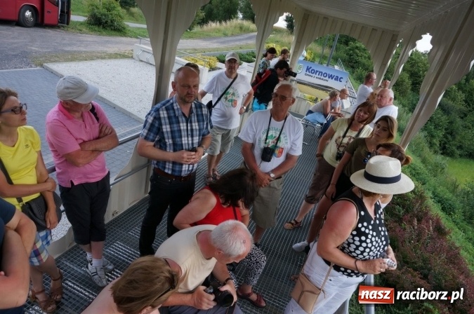 Zdjęcie w galerii na portalu naszraciborz.pl: Pociągiem, kajakiem, autokarem i piechotą przez Racibórz i Ziemię Raciborską - czyli branża turystyczna zwiedza naszą okolicę!  wiadomości z regionu