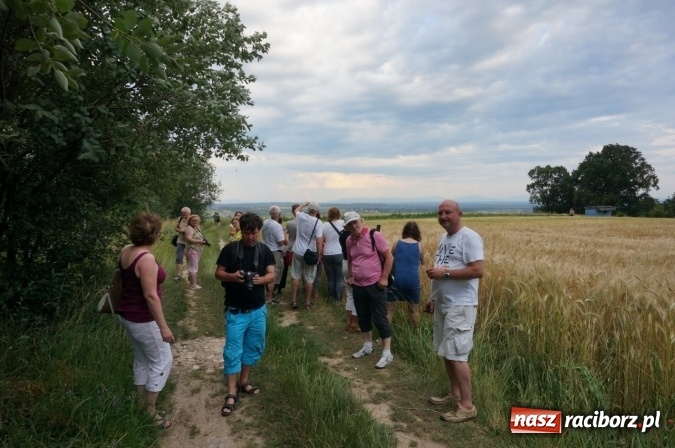 Zdjęcie w galerii na portalu naszraciborz.pl: Pociągiem, kajakiem, autokarem i piechotą przez Racibórz i Ziemię Raciborską - czyli branża turystyczna zwiedza naszą okolicę!  wiadomości z regionu