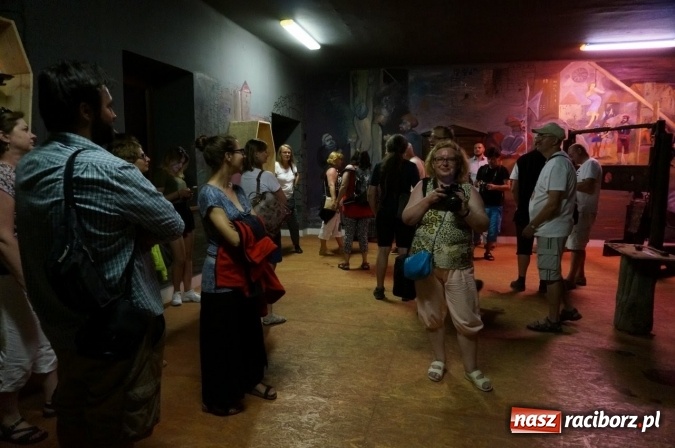 Zdjęcie w galerii na portalu naszraciborz.pl: Pociągiem, kajakiem, autokarem i piechotą przez Racibórz i Ziemię Raciborską - czyli branża turystyczna zwiedza naszą okolicę!  wiadomości z regionu