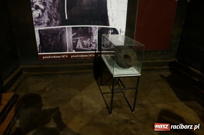 Zdjęcie w galerii na portalu naszraciborz.pl: Pociągiem, kajakiem, autokarem i piechotą przez Racibórz i Ziemię Raciborską - czyli branża turystyczna zwiedza naszą okolicę!  wiadomości z regionu