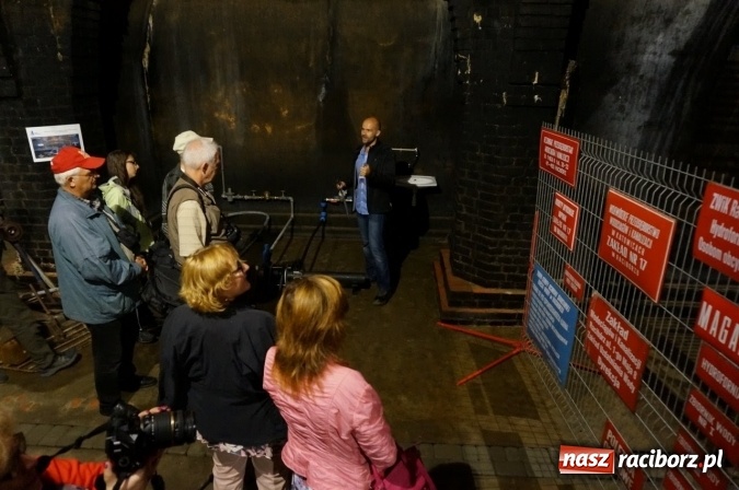 Zdjęcie w galerii na portalu naszraciborz.pl: Pociągiem, kajakiem, autokarem i piechotą przez Racibórz i Ziemię Raciborską - czyli branża turystyczna zwiedza naszą okolicę!  wiadomości z regionu