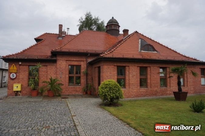 Zdjęcie w galerii na portalu naszraciborz.pl: Pociągiem, kajakiem, autokarem i piechotą przez Racibórz i Ziemię Raciborską - czyli branża turystyczna zwiedza naszą okolicę!  wiadomości z regionu