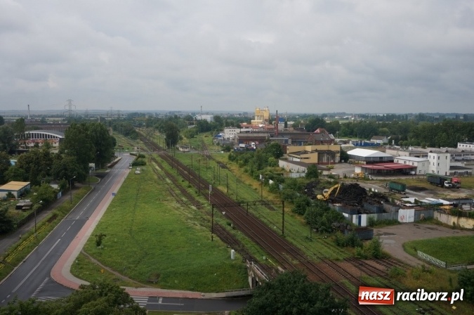 Zdjęcie w galerii na portalu naszraciborz.pl: Pociągiem, kajakiem, autokarem i piechotą przez Racibórz i Ziemię Raciborską - czyli branża turystyczna zwiedza naszą okolicę!  wiadomości z regionu