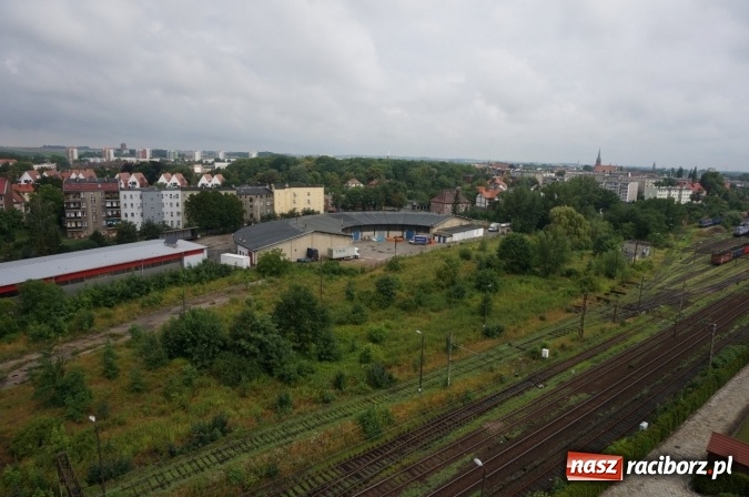 Zdjęcie w galerii na portalu naszraciborz.pl: Pociągiem, kajakiem, autokarem i piechotą przez Racibórz i Ziemię Raciborską - czyli branża turystyczna zwiedza naszą okolicę!  wiadomości z regionu