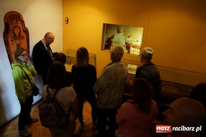 Zdjęcie w galerii na portalu naszraciborz.pl: Pociągiem, kajakiem, autokarem i piechotą przez Racibórz i Ziemię Raciborską - czyli branża turystyczna zwiedza naszą okolicę!  wiadomości z regionu