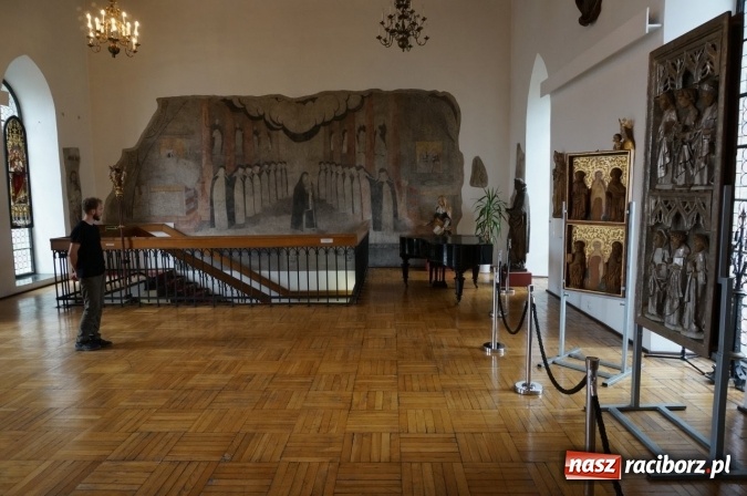 Zdjęcie w galerii na portalu naszraciborz.pl: Pociągiem, kajakiem, autokarem i piechotą przez Racibórz i Ziemię Raciborską - czyli branża turystyczna zwiedza naszą okolicę!  wiadomości z regionu