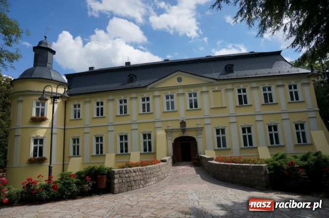 Zdjęcie w galerii na portalu naszraciborz.pl: Pociągiem, kajakiem, autokarem i piechotą przez Racibórz i Ziemię Raciborską - czyli branża turystyczna zwiedza naszą okolicę!  wiadomości z regionu