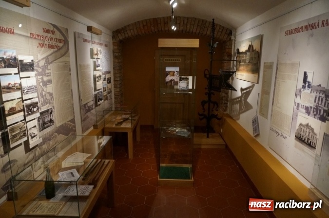 Zdjęcie w galerii na portalu naszraciborz.pl: Pociągiem, kajakiem, autokarem i piechotą przez Racibórz i Ziemię Raciborską - czyli branża turystyczna zwiedza naszą okolicę!  wiadomości z regionu