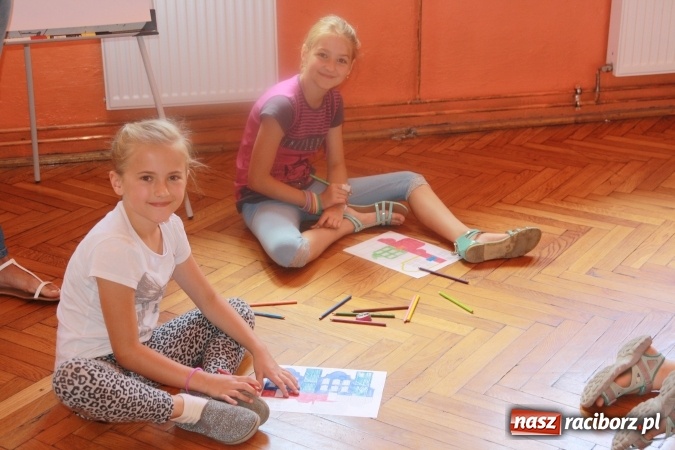 Zdjęcie w galerii na portalu naszraciborz.pl: To był moment! Czyli pierwszy dzień Akcji Lato w GCK w Nędzy  wiadomości z regionu