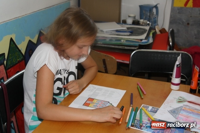 Zdjęcie w galerii na portalu naszraciborz.pl: To był moment! Czyli pierwszy dzień Akcji Lato w GCK w Nędzy  wiadomości z regionu