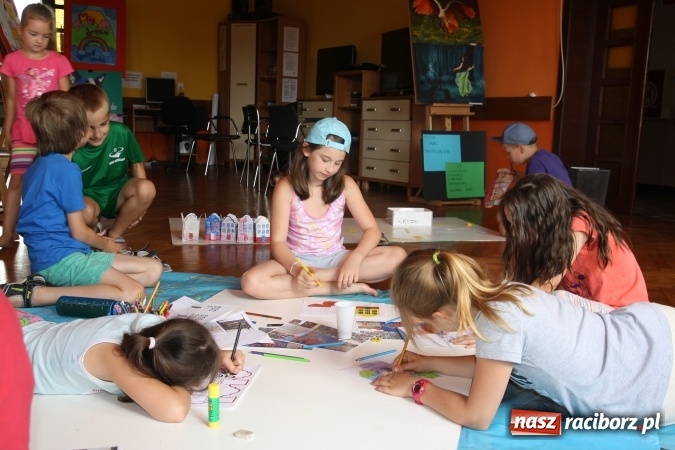 Zdjęcie w galerii na portalu naszraciborz.pl: To był moment! Czyli pierwszy dzień Akcji Lato w GCK w Nędzy  wiadomości z regionu