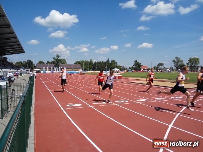 Zdjęcie w galerii na portalu naszraciborz.pl: Dobry start raciborzan na MP Juniorów w Lekkiej Atletyce. Dwie kwalifikacje ma Mistrzostwa Świata wiadomości z regionu