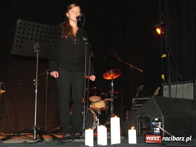 Zdjęcie w galerii na portalu naszraciborz.pl: Nastrojowo, poetycko, zaduszkowo…  wiadomości z regionu