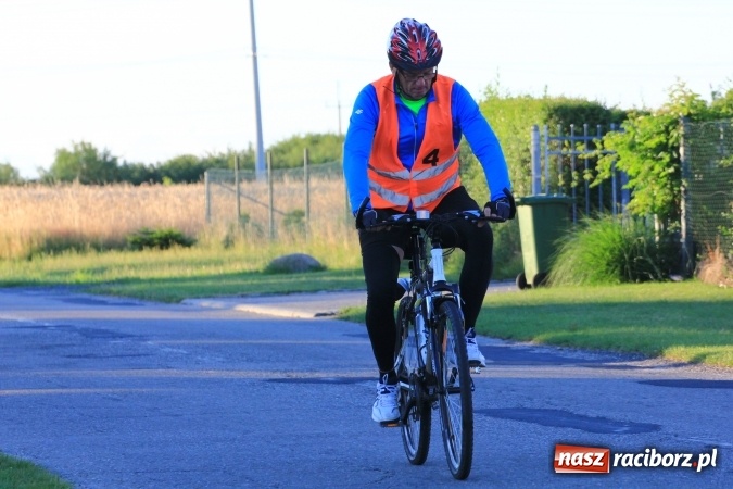 Zdjęcie w galerii na portalu naszraciborz.pl: Ruszyła XI Rowerowa Pielgrzymka z Lubomi na Jasną Górę wiadomości z regionu