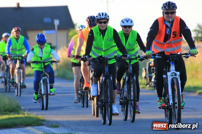 Zdjęcie w galerii na portalu naszraciborz.pl: Ruszyła XI Rowerowa Pielgrzymka z Lubomi na Jasną Górę wiadomości z regionu
