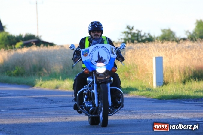 Zdjęcie w galerii na portalu naszraciborz.pl: Ruszyła XI Rowerowa Pielgrzymka z Lubomi na Jasną Górę wiadomości z regionu