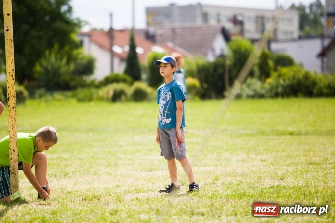 Zdjęcie w galerii na portalu naszraciborz.pl: Piknik z policją przy klubie osiedlowym M5 wiadomości z regionu