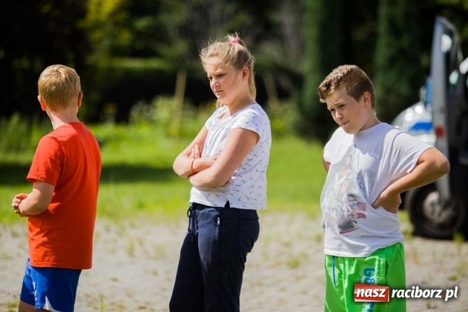 Zdjęcie w galerii na portalu naszraciborz.pl: Piknik z policją przy klubie osiedlowym M5 wiadomości z regionu