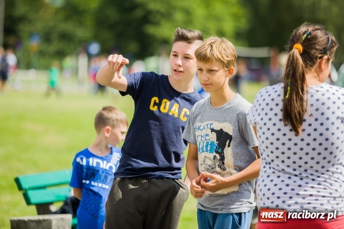 Zdjęcie w galerii na portalu naszraciborz.pl: Piknik z policją przy klubie osiedlowym M5 wiadomości z regionu