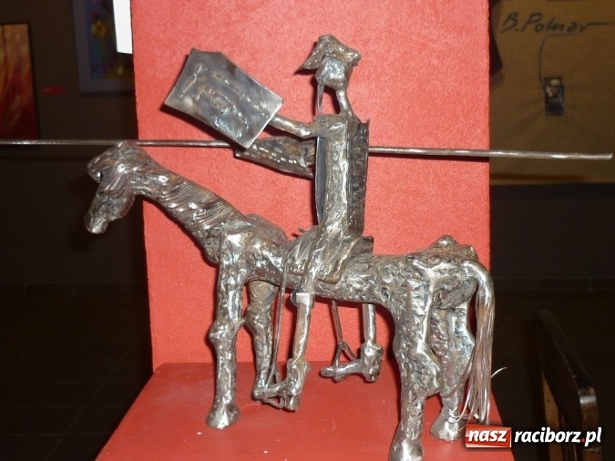 Zdjęcie w galerii na portalu naszraciborz.pl: Wycieczki z Klubem Przyjaciół Biblioteki na Ostrogu - klubowicze odwiedzili Prudnik wiadomości z regionu