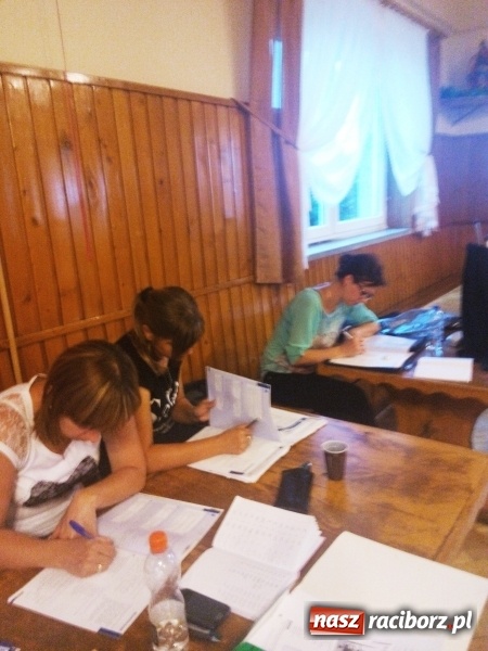 Zdjęcie w galerii na portalu naszraciborz.pl: Kursy językowe dla uczestników projektu Rozwiń Skrzydła  wiadomości z regionu