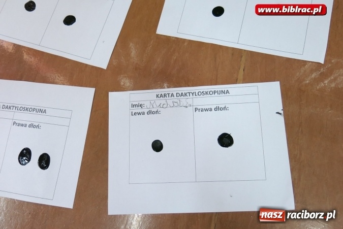 Zdjęcie w galerii na portalu naszraciborz.pl: Wakacyjna Akademia Detektywów w bibliotece  wiadomości z regionu