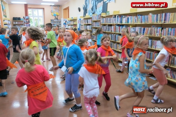 Zdjęcie w galerii na portalu naszraciborz.pl: Wakacyjna Akademia Detektywów w bibliotece  wiadomości z regionu