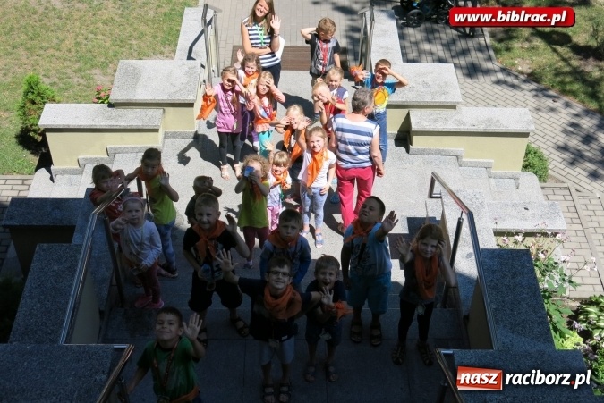 Zdjęcie w galerii na portalu naszraciborz.pl: Wakacyjna Akademia Detektywów w bibliotece  wiadomości z regionu