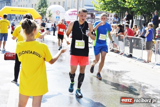 Zdjęcie w galerii na portalu naszraciborz.pl: Zostań wolontariuszem II Rafako Półmaratonu Racibórz  wiadomości z regionu