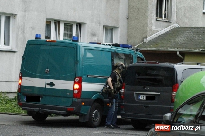 Zdjęcie w galerii na portalu naszraciborz.pl: Mamy komunikat Prokuratury Krajowej w sprawie wydarzeń z Raciborza. Zarzuty dla żołnierzy i policjantów należących do grupy przestępczej z południa Polski wiadomości z regionu