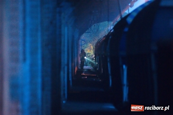 Zdjęcie w galerii na portalu naszraciborz.pl: Przy Kolejowej strażacy uratowali mienie wartości miliona złotych  wiadomości z regionu