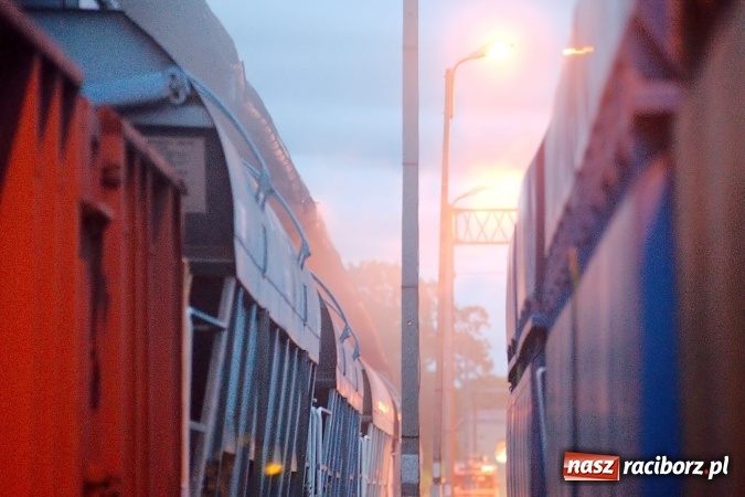 Zdjęcie w galerii na portalu naszraciborz.pl: Przy Kolejowej strażacy uratowali mienie wartości miliona złotych  wiadomości z regionu