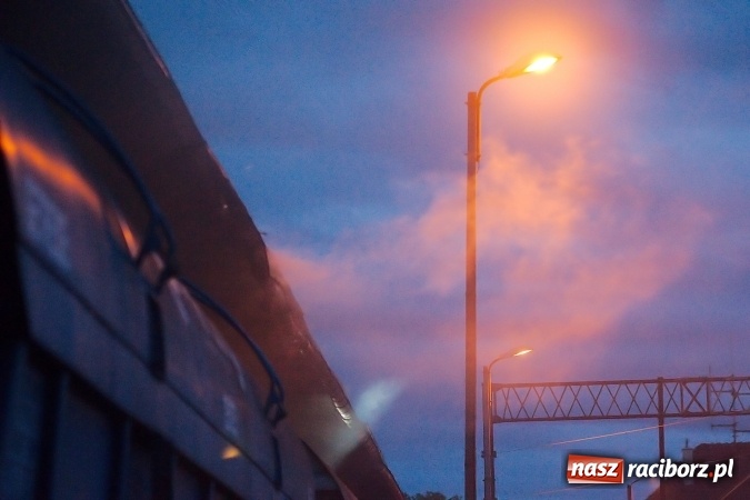 Zdjęcie w galerii na portalu naszraciborz.pl: Przy Kolejowej strażacy uratowali mienie wartości miliona złotych  wiadomości z regionu