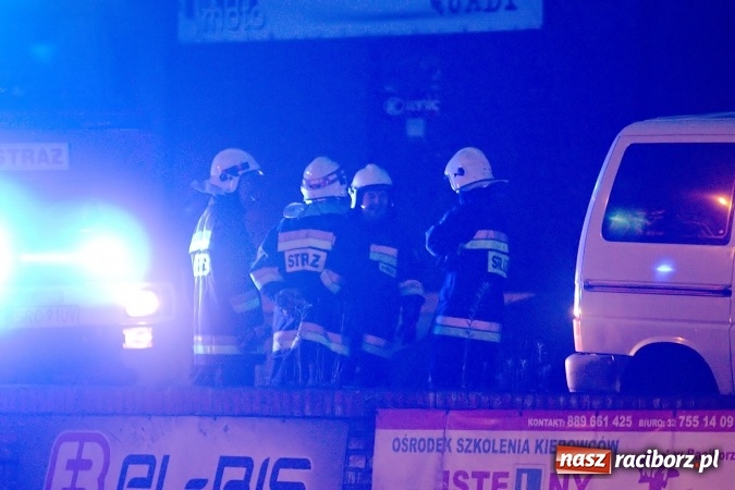 Zdjęcie w galerii na portalu naszraciborz.pl: Przy Kolejowej strażacy uratowali mienie wartości miliona złotych  wiadomości z regionu