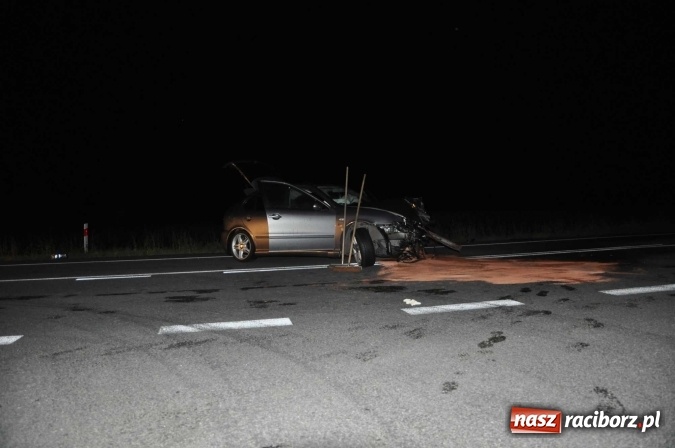 Zdjęcie w galerii na portalu naszraciborz.pl: DK 78 Chałupki-Olza: seat uderzył w TIR-a FOTO wiadomości z regionu